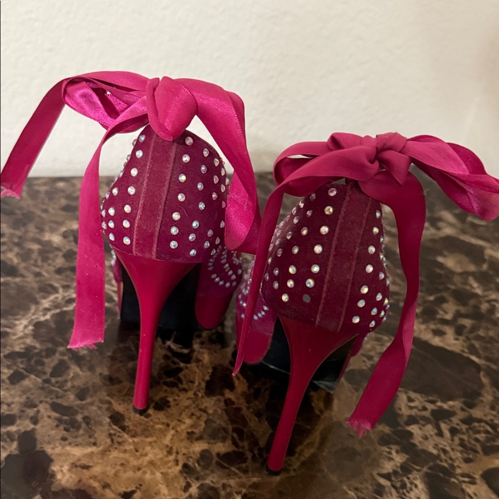 Chic Fuchsia Heels with Bow and Studs
